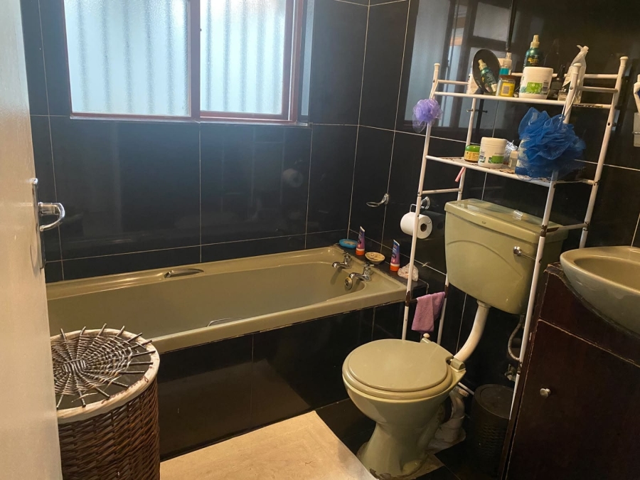 3 Bedroom Property for Sale in Philippi Western Cape